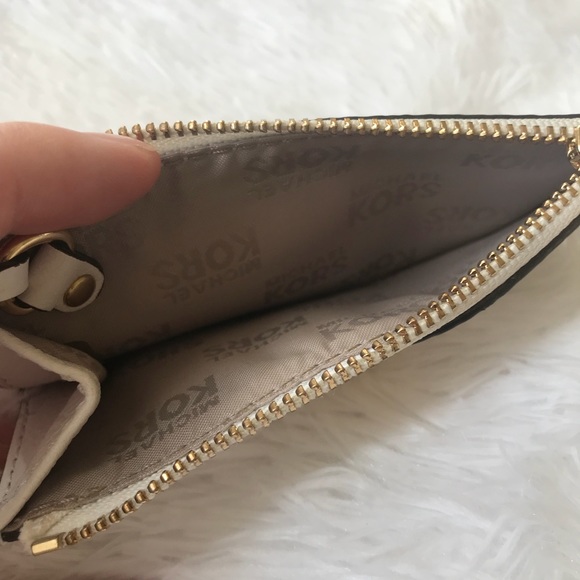 NWT Michael Kors Leather Key Pouch - Picture 3 of 7